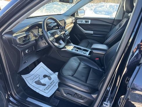 Used 2022 Ford Explorer Limited w/ Equipment Group 301A image 22