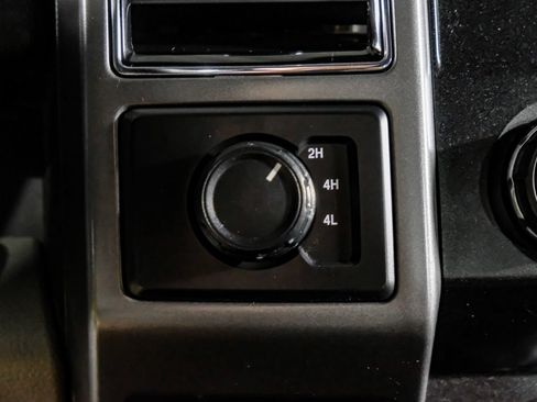 Used 2019 Ford F250 XLT AWD/4WD image 24