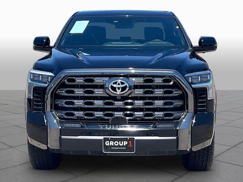 Used 2022 Toyota Tundra Platinum AWD/4WD image 4