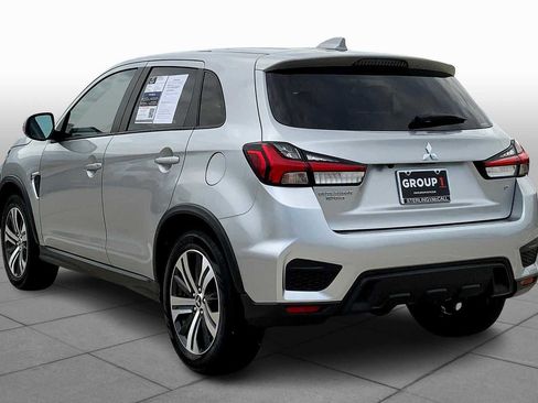 Used 2024 Mitsubishi Outlander Sport SE image 11