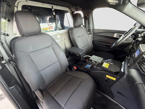 Used 2020 Ford Explorer 4WD Police Interceptor image 19