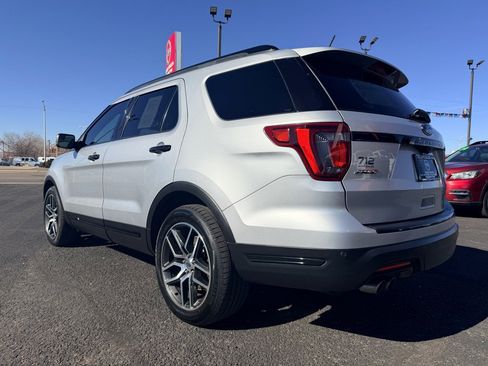 Used 2018 Ford Explorer Sport image 35