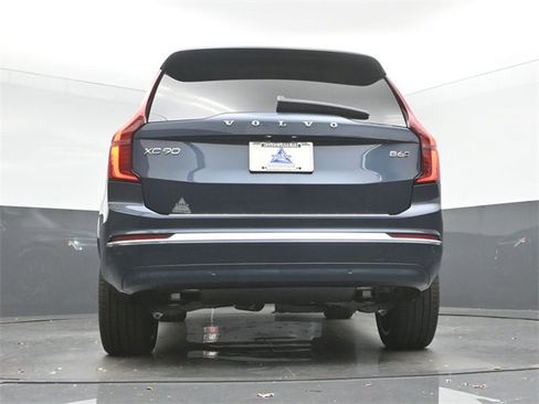 New 2026 Volvo XC90 B6 Plus w/ Protection Package Premier image 44