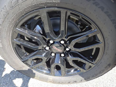 New 2026 GMC Sierra 1500 Pro w/ Graphite Edition image 12