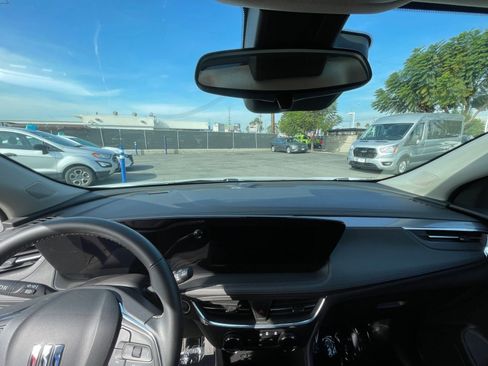 Used 2025 Buick Encore GX Preferred image 33