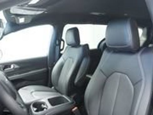 New 2026 Chrysler Voyager LX FWD image 13