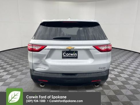 Used 2020 Chevrolet Traverse LS image 17