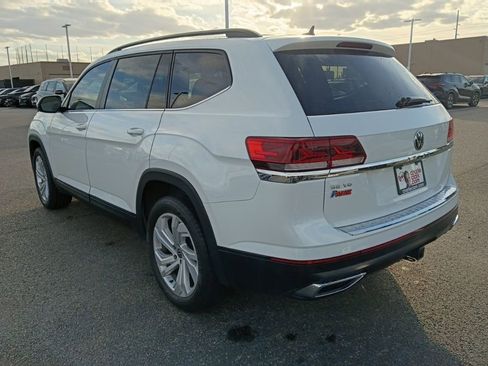 Used 2023 Volkswagen Atlas SE image 6