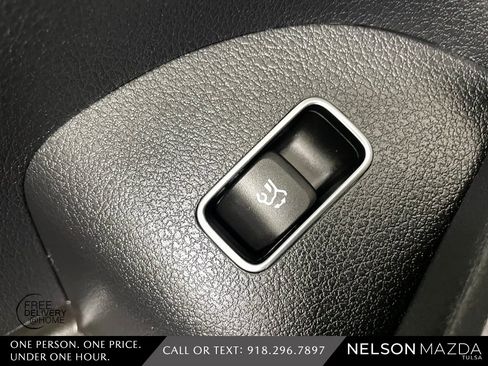 Used 2022 Mercedes-Benz GLS 450 4MATIC image 20