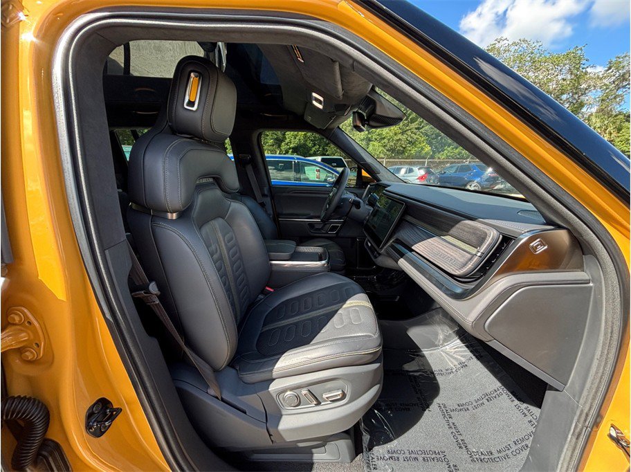 Used 2023 Rivian R1S AWD Adventure Quad image 44