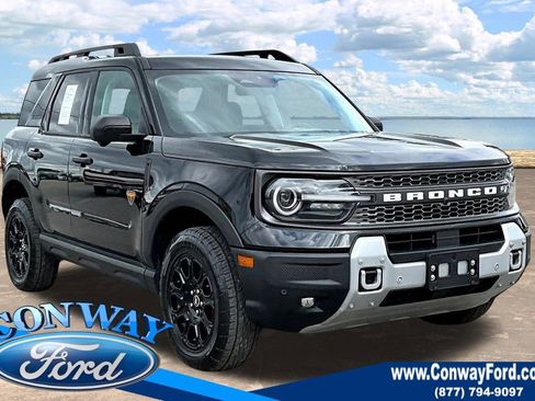 Used 2025 Ford Bronco Sport Badlands image 1