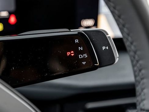 New 2026 Audi Q3 quattro 2.0T AWD/4WD image 23
