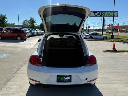 Used 2014 Volkswagen Beetle 2.5 FWD image 12