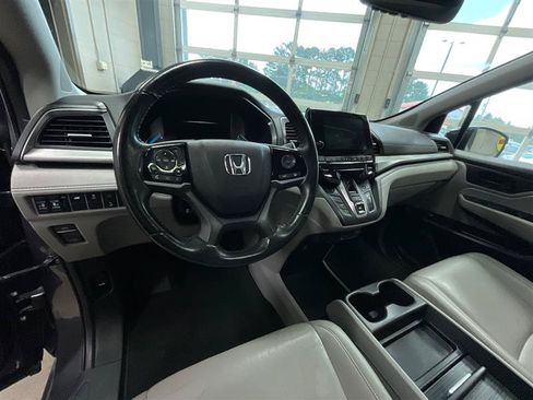 Used 2019 Honda Odyssey EX-L image 12