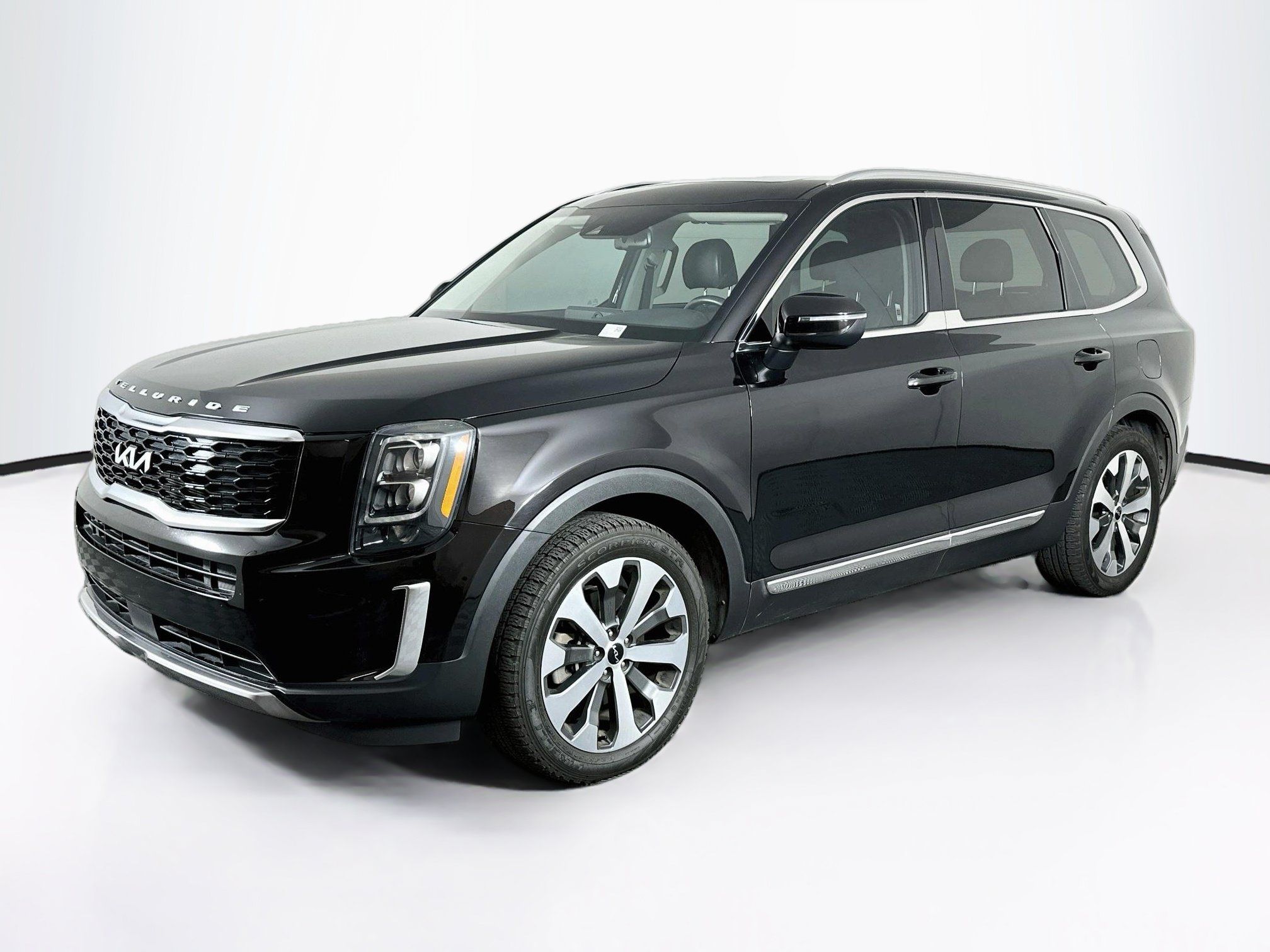 Used 2022 Kia Telluride EX w/ EX Premium Package FWD image 3