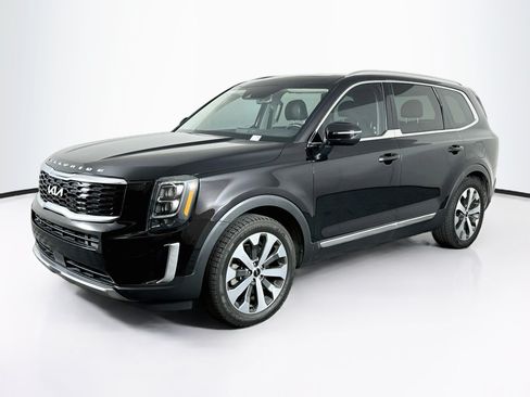 Used 2022 Kia Telluride EX w/ EX Premium Package FWD image 3