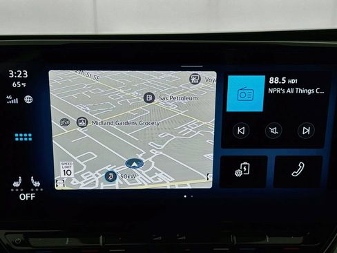 Used 2024 Volkswagen ID.4 2WD image 14