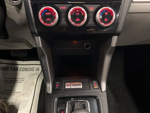 Used 2016 Subaru Forester 2.5i Touring w/ Eyesight & Navigation System image 25