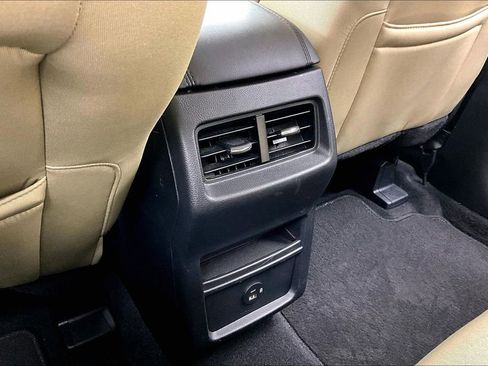 Certified 2022 Ford Edge SE w/ Cargo Accessory Package AWD/4WD image 33