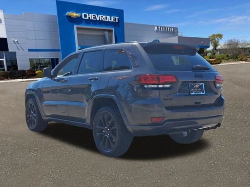 Used 2020 Jeep Grand Cherokee Altitude AWD/4WD image 24