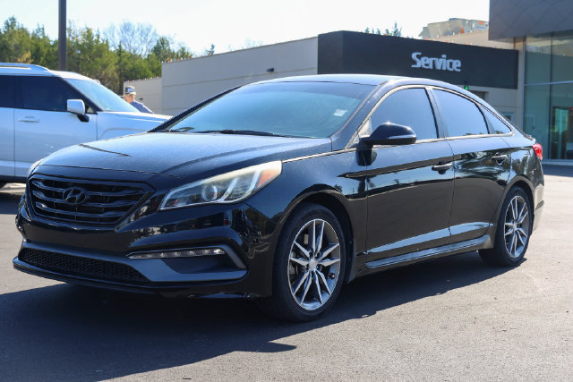 Used 2015 Hyundai Sonata Sport 2.0T FWD image 6