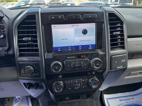 Used 2022 Ford F350 XLT AWD/4WD image 4