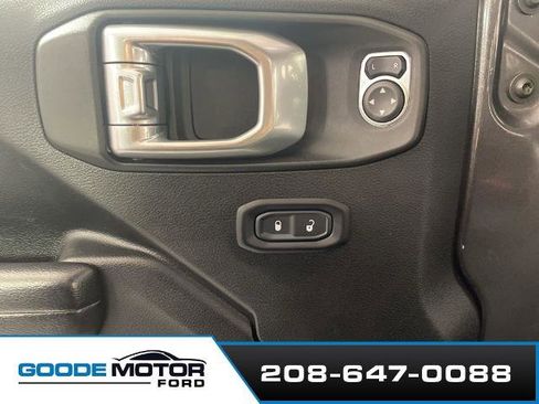Used 2020 Jeep Gladiator Sport w/ Quick Order Package 24S image 7