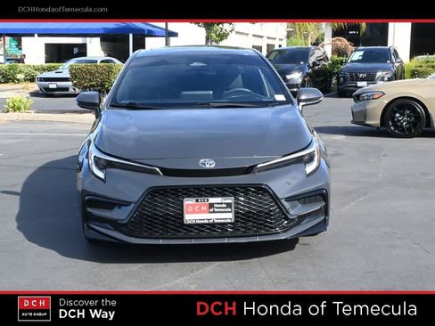 Used 2024 Toyota Corolla SE w/ SE Premium Package FWD image 2
