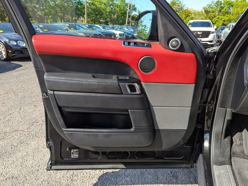 Used 2019 Land Rover Range Rover Sport HSE Dynamic AWD/4WD image 11