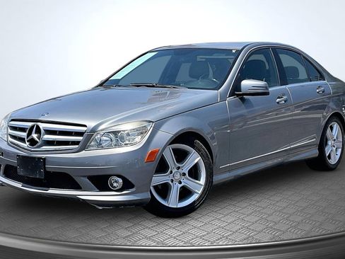 Used 2010 Mercedes-Benz C 300 Sedan image 12