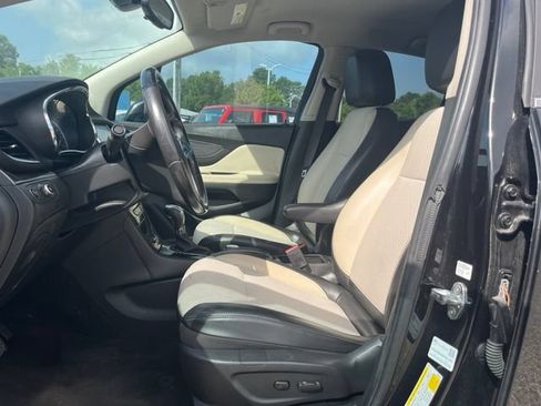 Used 2019 Buick Encore Preferred FWD image 7