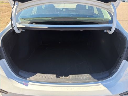 Used 2021 Kia Forte EX image 5