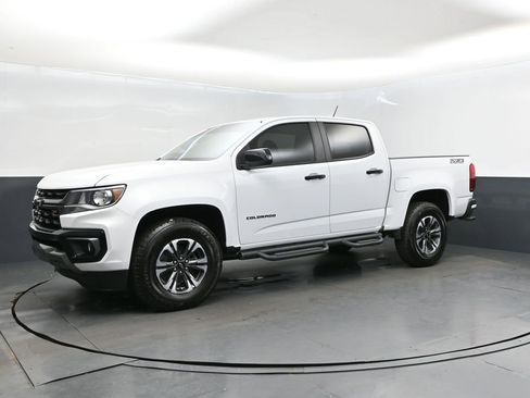 Used 2022 Chevrolet Colorado Z71 image 3