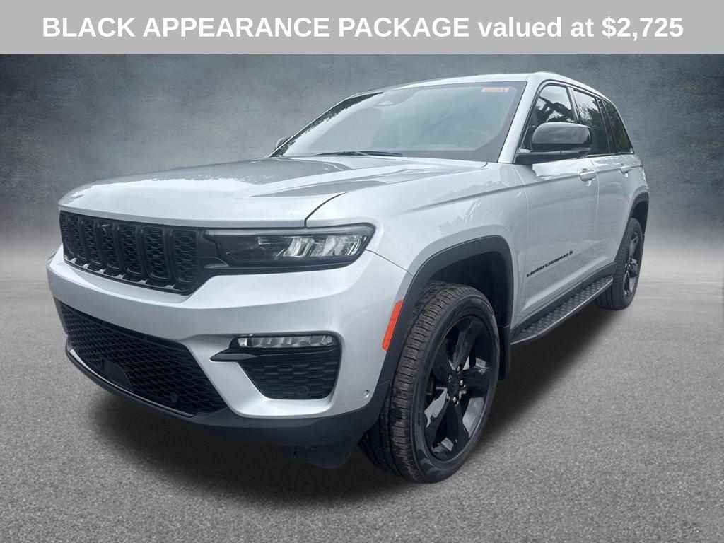 Used 2025 Jeep Grand Cherokee Limited w/ Luxury Tech Group II AWD/4WD image 3