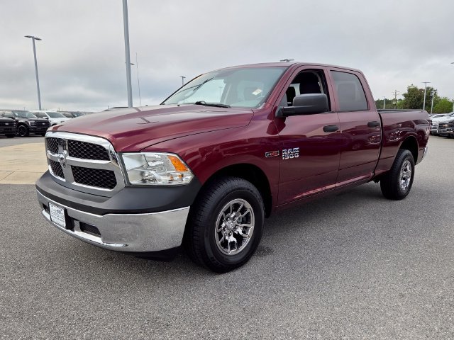 Used 2018 RAM 1500 Tradesman w/ Chrome Appearance Group AWD/4WD image 3
