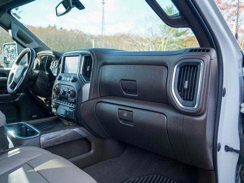 Used 2020 Chevrolet Silverado 2500 LTZ image 11