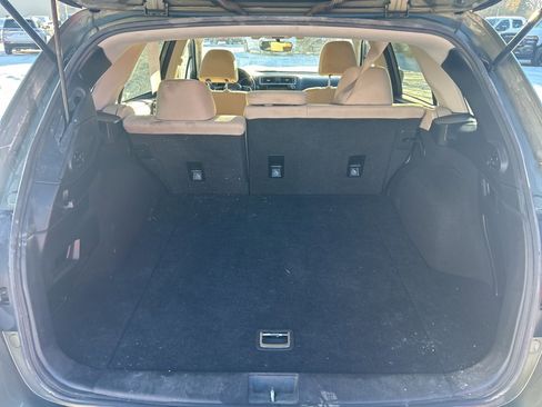 Used 2018 Subaru Outback 2.5i Premium image 10
