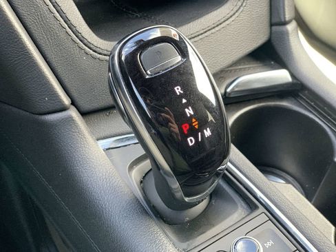 Certified 2024 Cadillac XT6 Luxury w/ LPO, Floor Liner Package image 13