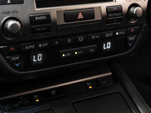 Used 2017 Lexus ES 350 FWD image 34