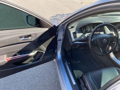 Used 2016 Acura TLX V6 image 10