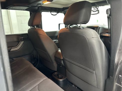 Used 2016 Jeep Wrangler Unlimited Sport w/ Quick Order Package 24S image 21