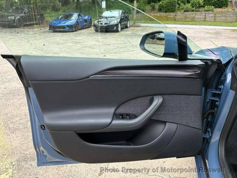 Used 2026 Tesla Model S AWD/4WD image 8