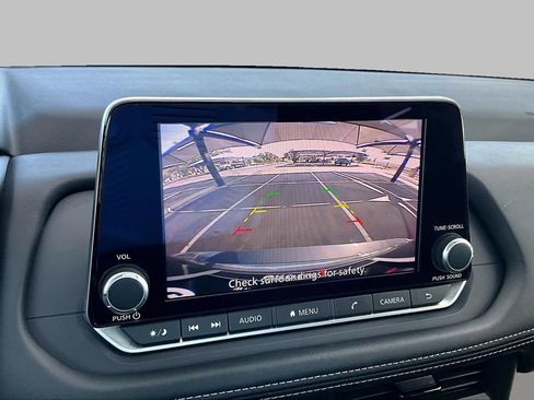 Used 2026 Nissan Rogue SV FWD image 26