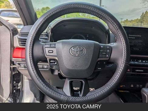 Used 2025 Toyota Camry XSE w/ Premium Plus Package AWD/4WD image 19