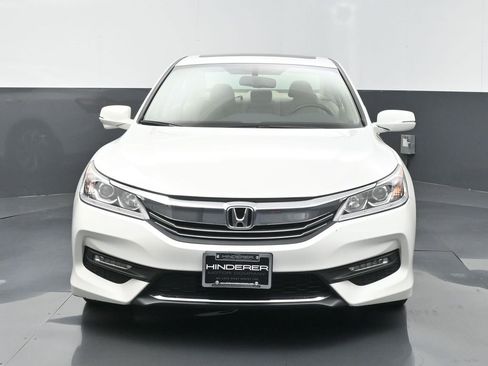 Used 2017 Honda Accord EX-L image 4