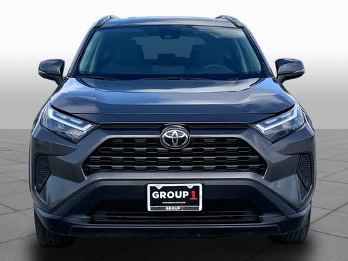 Used 2024 Toyota RAV4 XLE FWD image 4