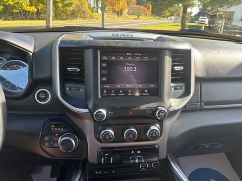 Used 2019 RAM 1500 Big Horn image 26