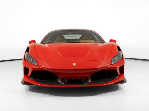 Used 2022 Ferrari F8 Tributo image 13