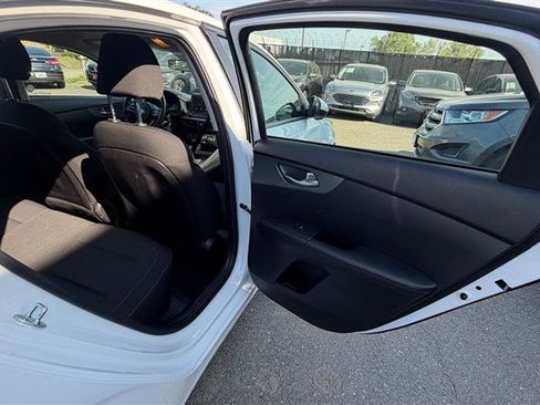 Used 2021 Kia Forte LXS image 25