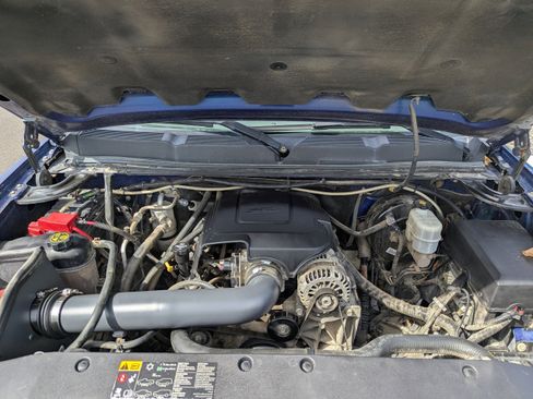 Used 2013 Chevrolet Silverado 1500 LT image 48